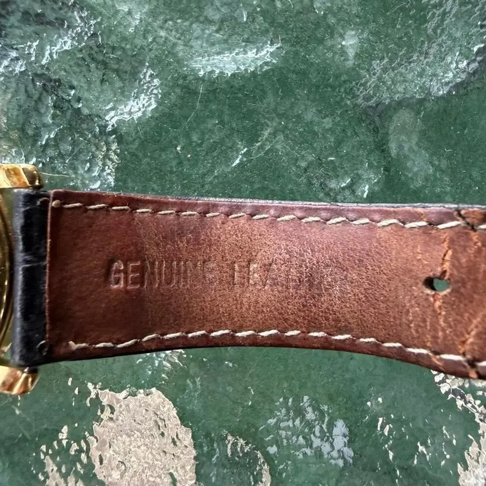 Fossil watch black